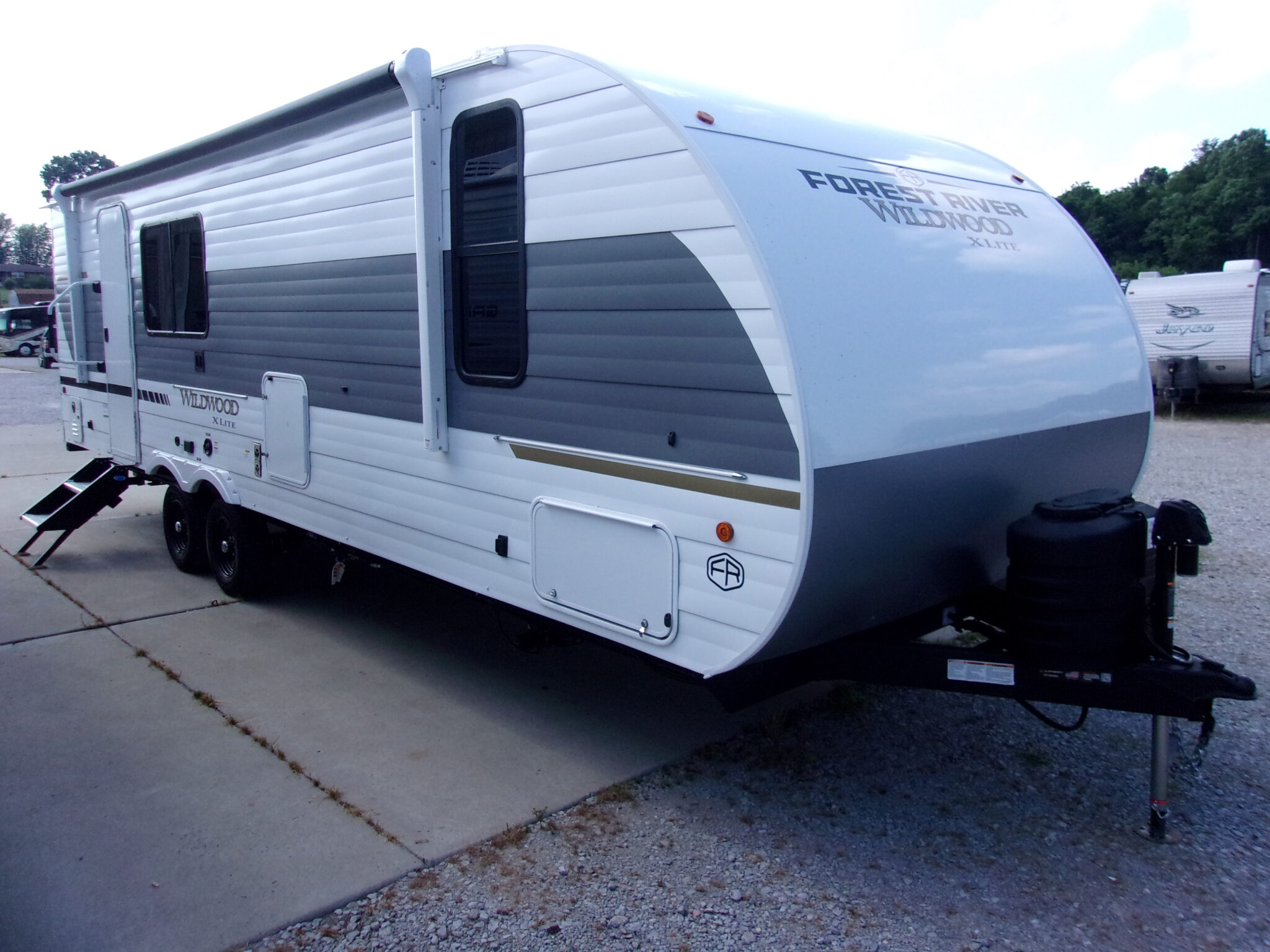 Travel Trailers Archives - Wolfe Camper Sales