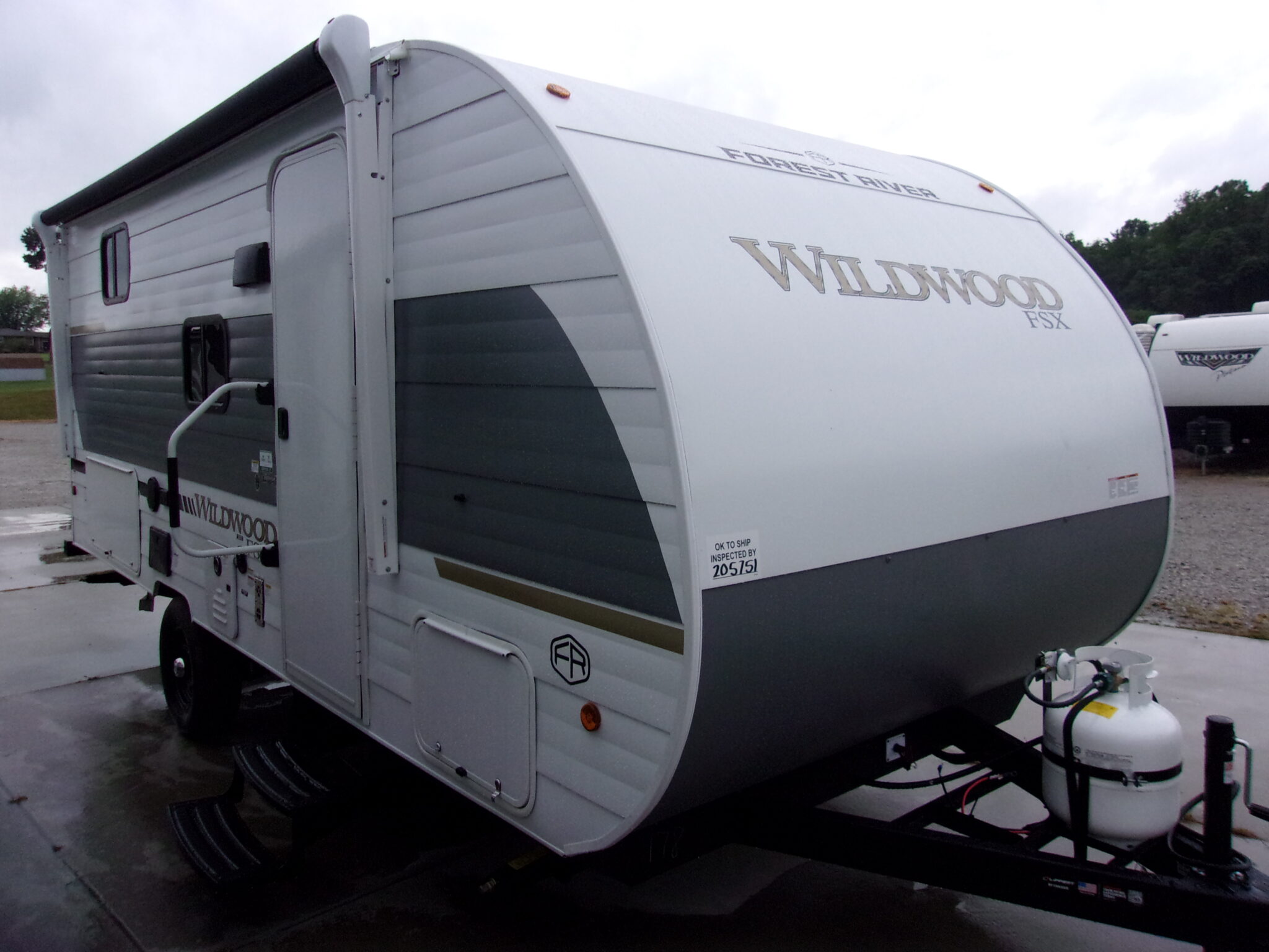 Travel Trailers Archives - Wolfe Camper Sales