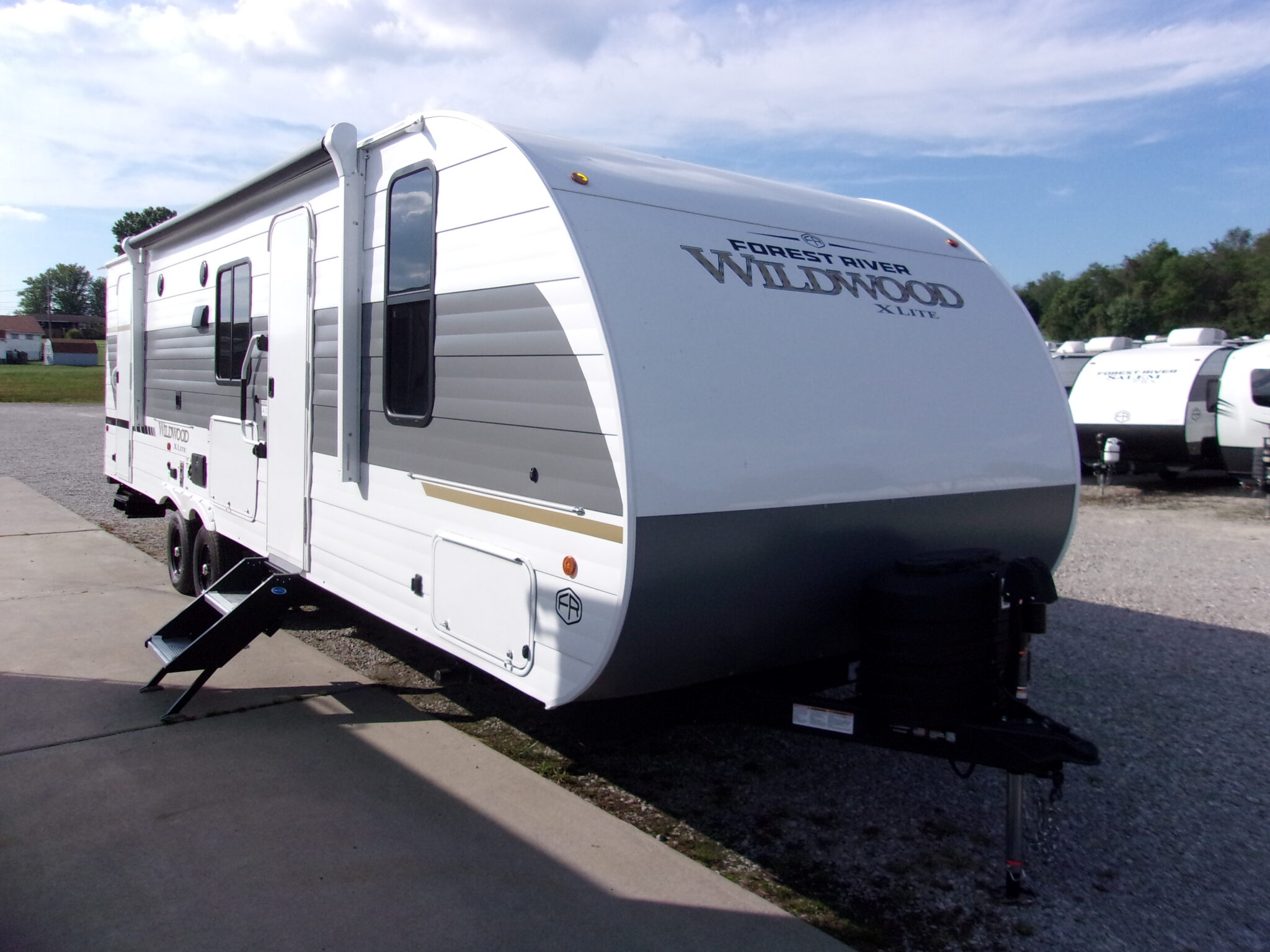 Travel Trailers Archives - Wolfe Camper Sales